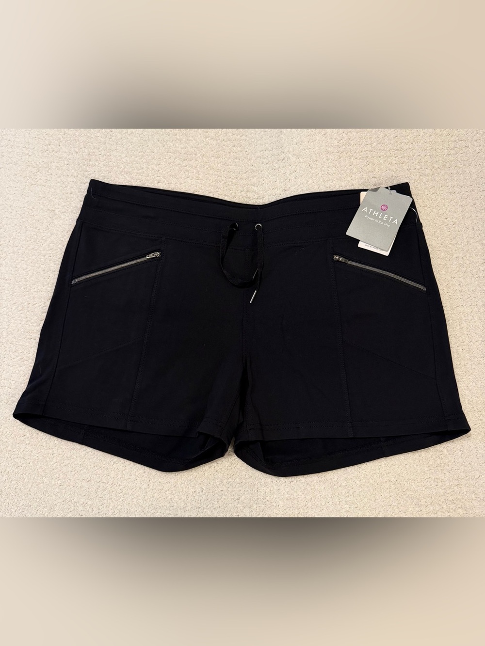 Athleta Metro Slouch Shortie Size XL Black Zip Pockets Drawstring